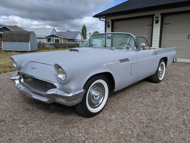 Ford Thunderbird 1957 image number 31