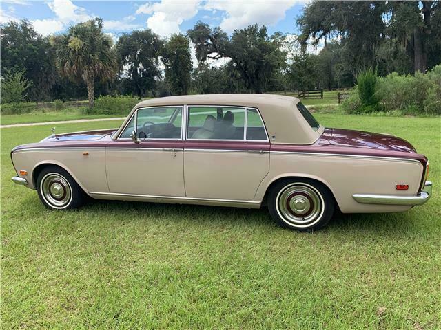 Rolls-Royce Silver Shadow LWB 1971 image number 2