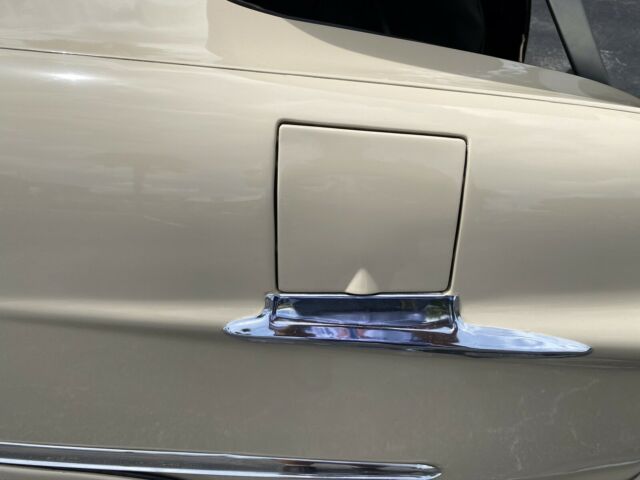 Ford Custom 1950 image number 29
