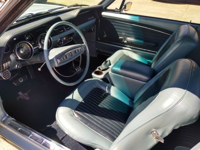 Ford Mustang 1968 image number 10