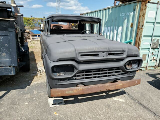 Ford F-250 1960 image number 1