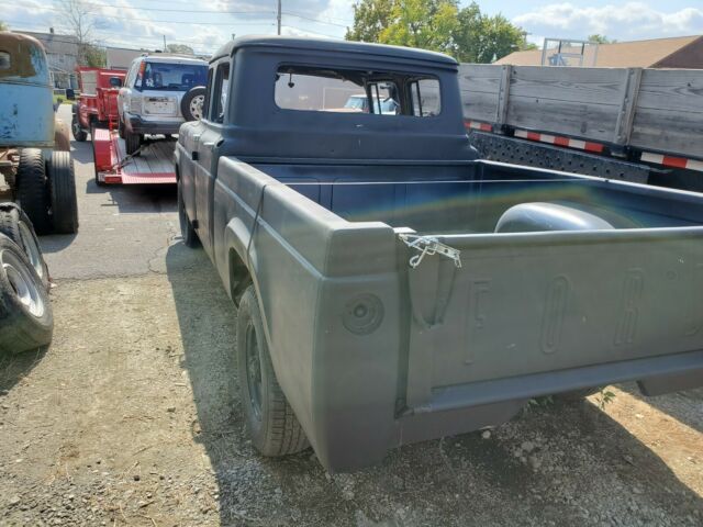 Ford F-250 1960 image number 19