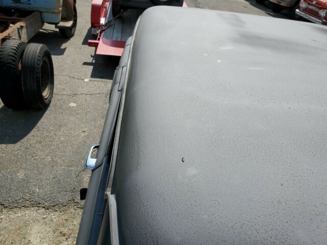 Ford F-250 1960 image number 9