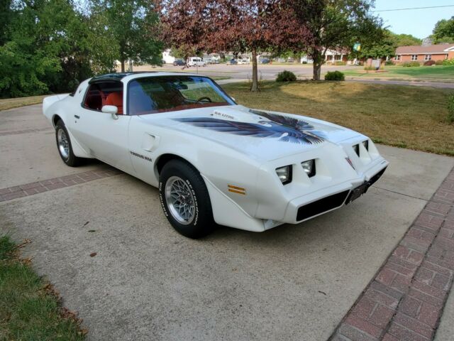 Pontiac Trans Am 1979 image number 2