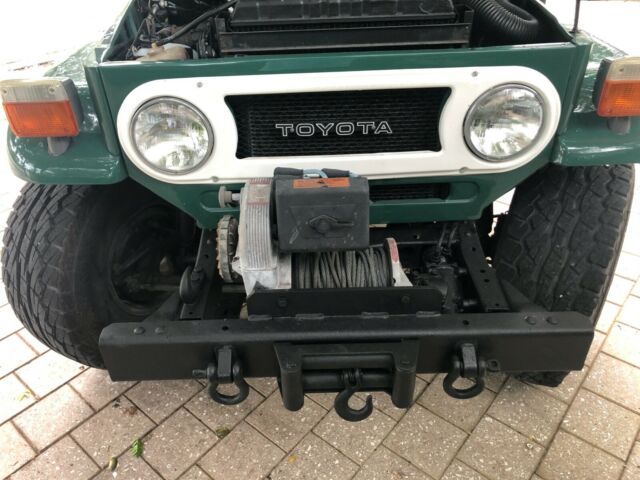 Toyota Land Cruiser 1970 image number 26