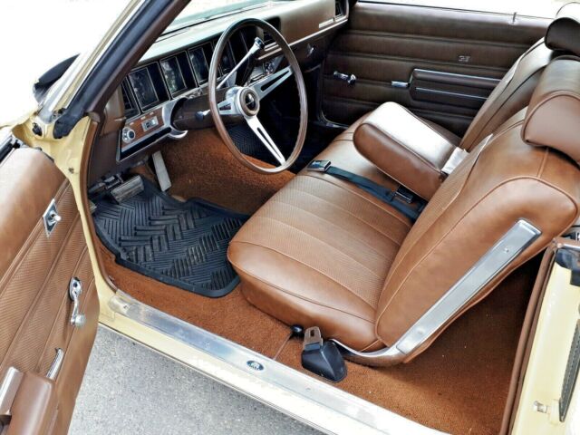 Buick Skylark 1970 image number 15