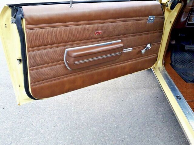 Buick Skylark 1970 image number 35