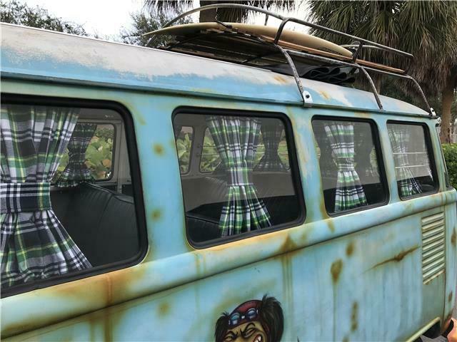 Volkswagen Bus/Vanagon 1970 image number 4