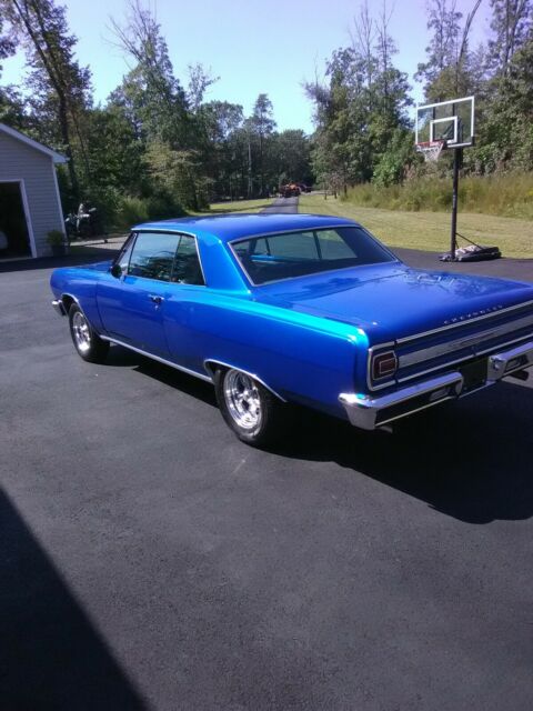 Chevrolet Chevelle 1965 image number 2