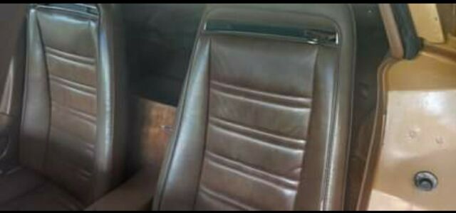 Chevrolet Corvette 1972 image number 11