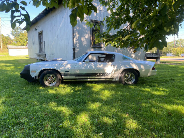 Chevrolet Camaro 1978 image number 28