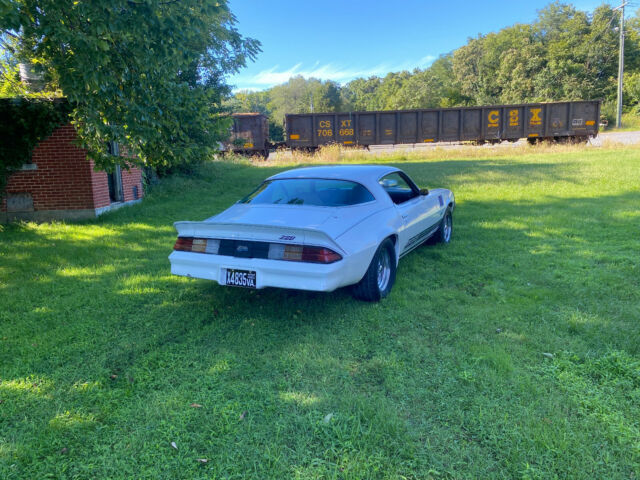 Chevrolet Camaro 1978 image number 32