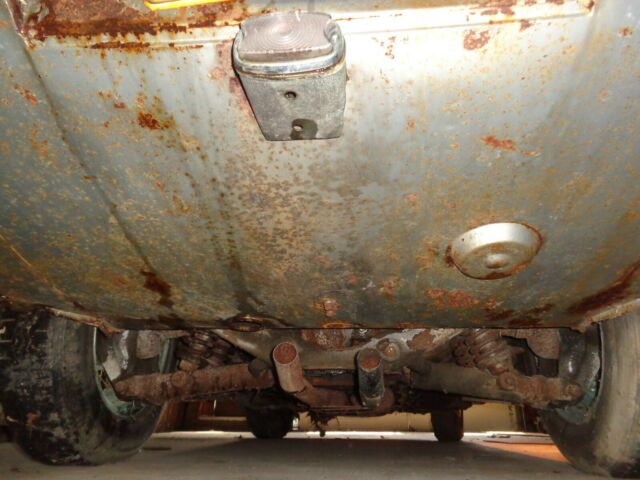 Jaguar E-Type XK-E 1965 image number 39