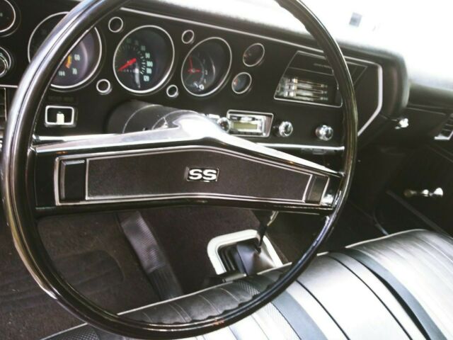 Chevrolet Chevy 1970 image number 43