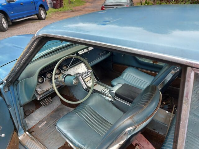 Ford Thunderbird 1964 image number 24