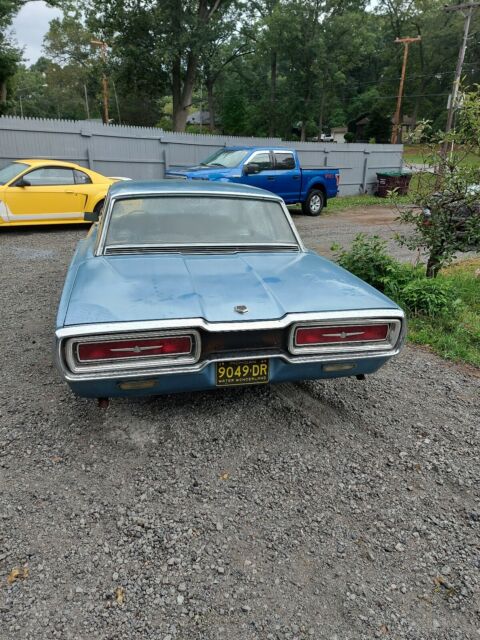 Ford Thunderbird 1964 image number 3