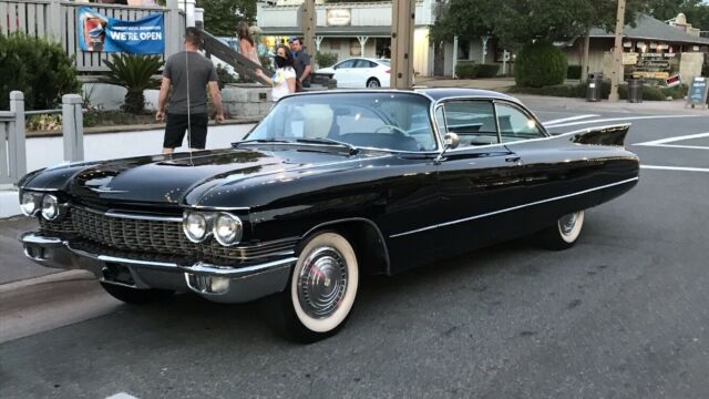 Cadillac Coupe 1960 image number 0
