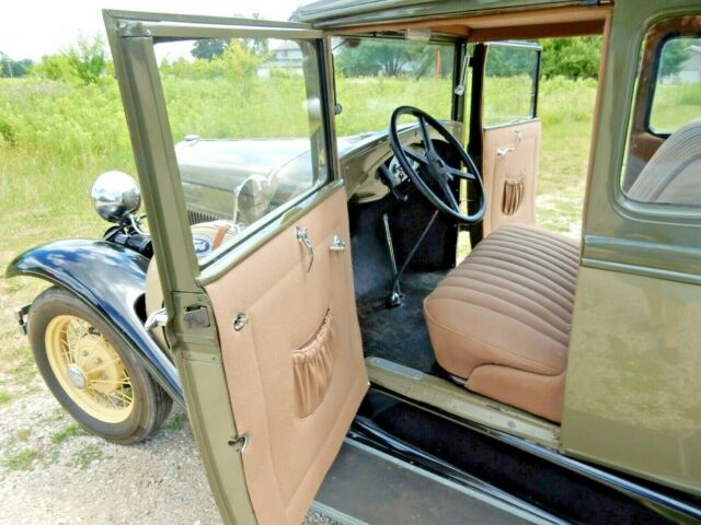 Ford Model A 1931 image number 3