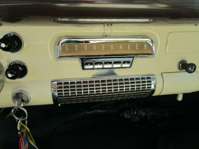 Studebaker Champion 1955 image number 18
