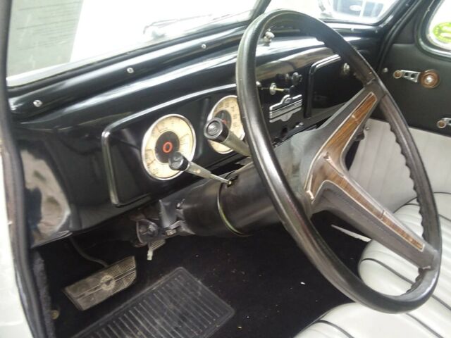 Chevrolet Camaro 1936 image number 39