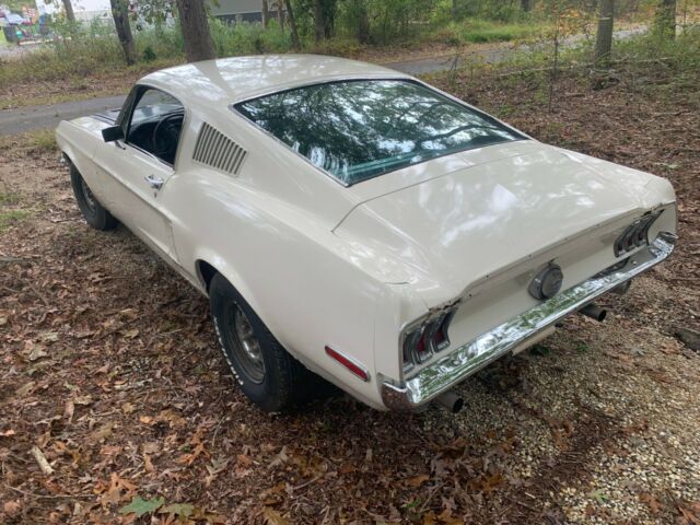Ford Mustang 1968 image number 24