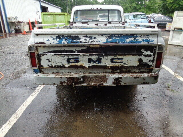 GMC C15 1972 image number 4