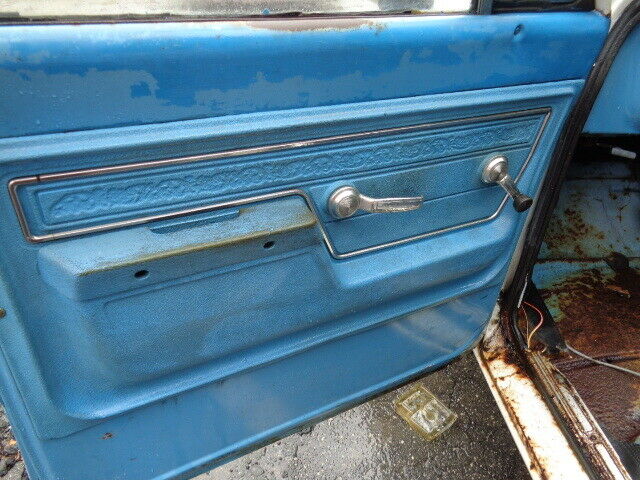 GMC C15 1972 image number 7