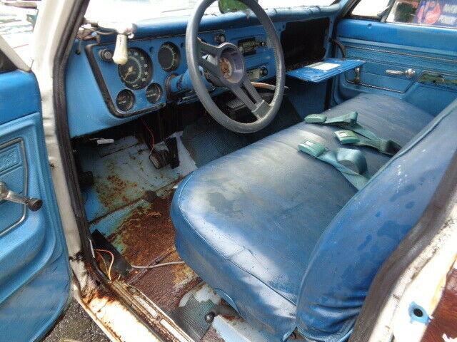 GMC C15 1972 image number 8