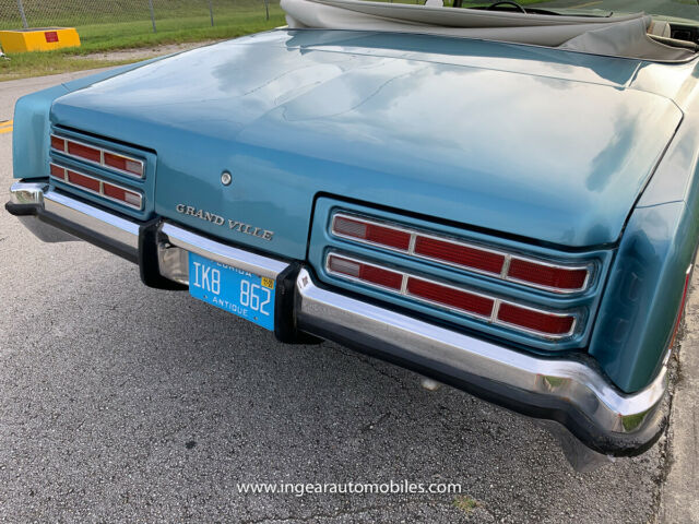 Pontiac Grandville 1972 image number 32