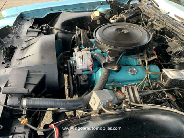 Pontiac Grandville 1972 image number 39