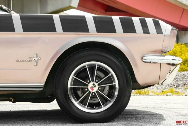 Ford Mustang 1965 image number 17