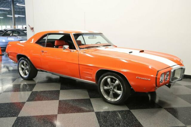 Pontiac Firebird 1969 image number 16