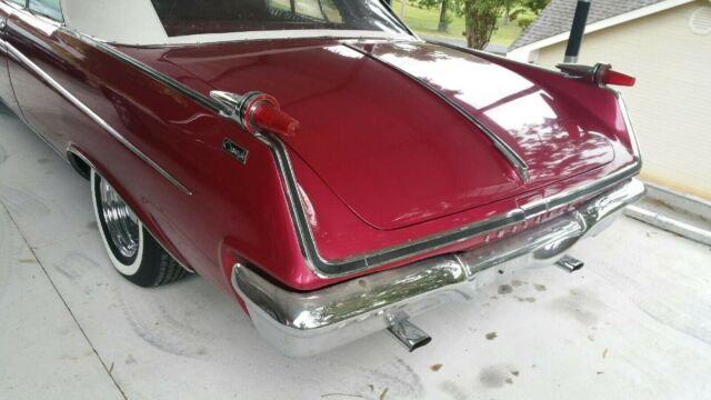 Chrysler Imperial 1962 image number 10