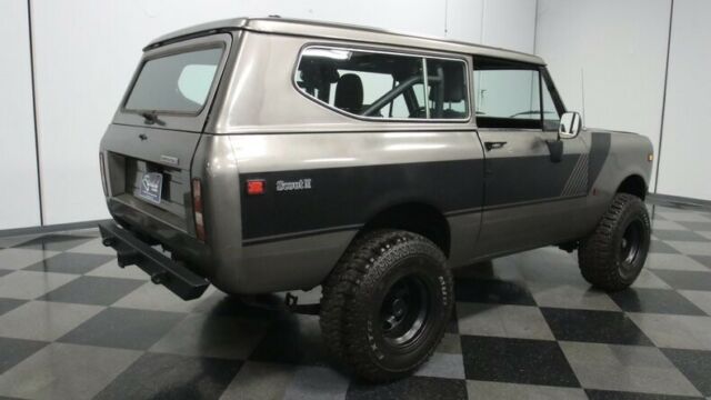 International Scout II 1974 image number 14