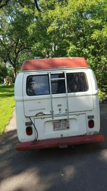 Volkswagen Bus/Vanagon 1969 image number 6