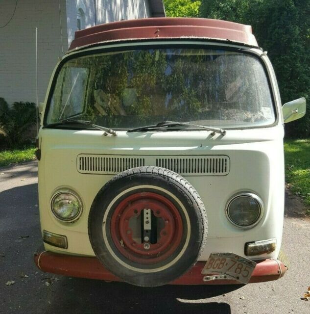 Volkswagen Bus/Vanagon 1969 image number 8