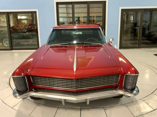 Buick Riviera 1963 image number 35