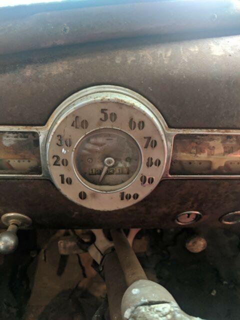 Pontiac Silver Streak 1940 image number 4