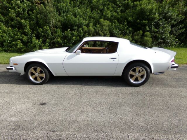 Chevrolet Camaro 1974 image number 23