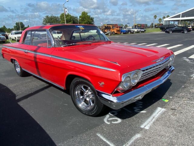 Chevrolet Impala 1962 image number 12