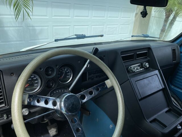 Chevrolet G20 Van 1979 image number 20