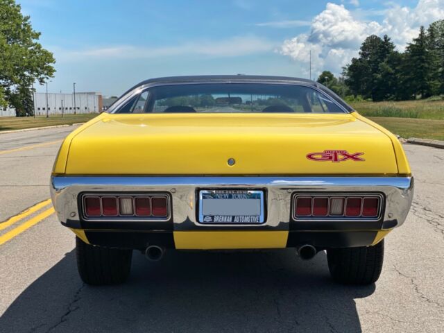 Plymouth GTX 1971 image number 11