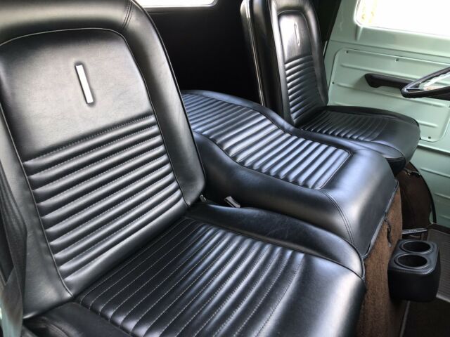 Ford Econoline 1966 image number 25