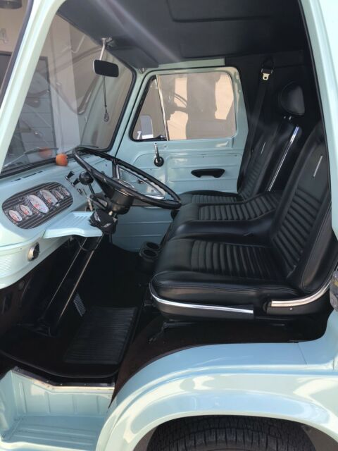 Ford Econoline 1966 image number 7