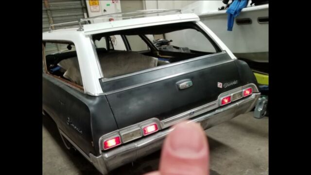 Chevrolet Impala 1967 image number 4