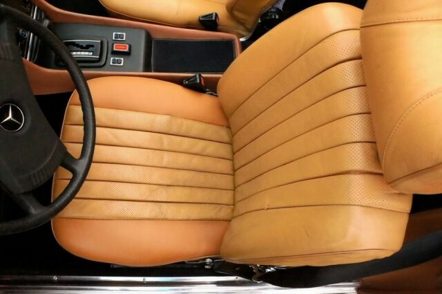 Mercedes-Benz SL-Class 1977 image number 7