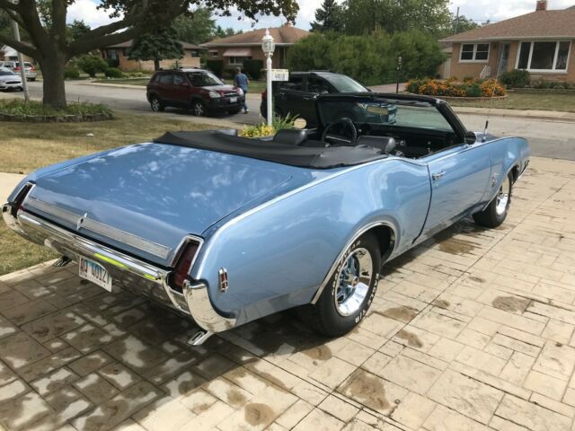 Oldsmobile Cutlass 1969 image number 22