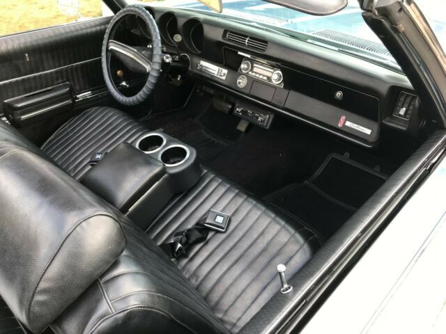 Oldsmobile Cutlass 1969 image number 34