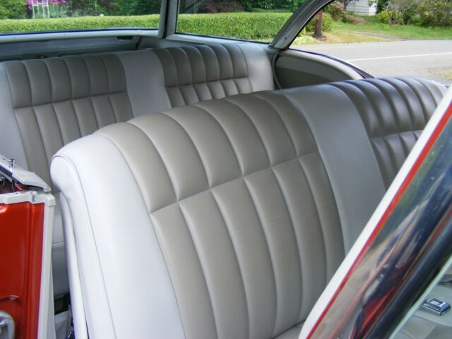 Oldsmobile Super 88 1957 image number 6
