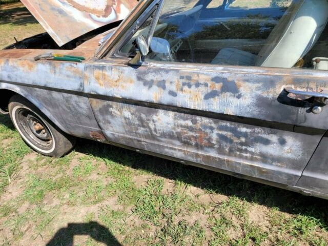 Ford Mustang 1966 image number 23